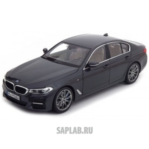 Купить запчасть BMW - 80432413789 Модель автомобиля BMW 530i Limousine (G30), 1:18 Scale, Sophistogrey Metallic