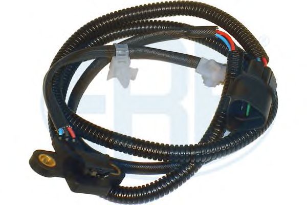 Купить запчасть ERA - 550579 Датчик, положение распредвала HYUNDAI SANTA FE 2.0/2.4 01-06