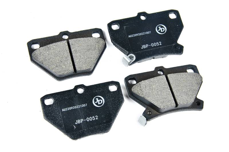 Купить запчасть JD - JBP0052 Колодки тормозные, задние D2204MH TO Corolla 12# 00-06,Voltz ZZE137 02-04,Vitz 1.5/RS 99-,Ist 02-,Celica ZZT231 99-06,CorollaVerso #E12# EURO 01-04