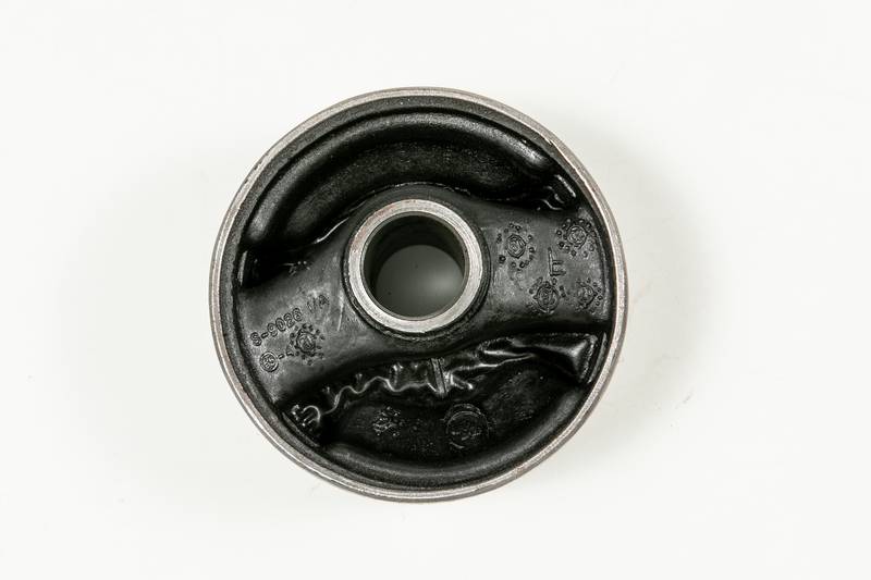 Купить запчасть JD - JDM0928FA Сайлентблок передней опоры двигателя MI Lancer CK2/5 AT