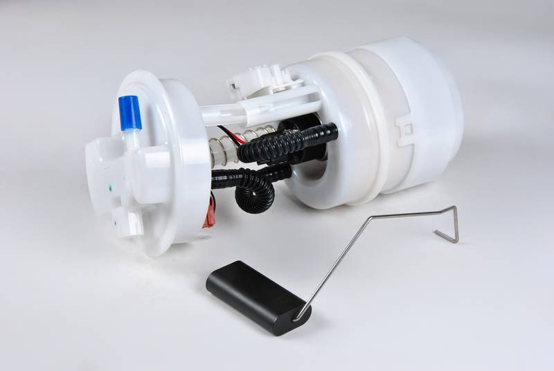Купить запчасть JD - JPF0037 Насос топливный в сборе (модуль) 4bar; 90L/h NI Micra, Cube