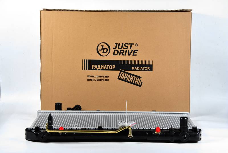 Купить запчасть JD - JPR0087 Радиатор двигателя AT TO RAV4 94- A/T