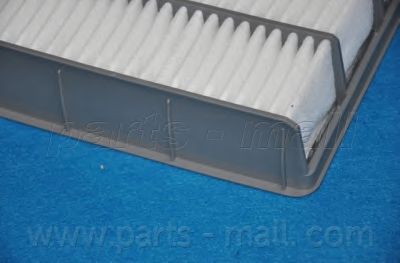 Купить запчасть PARTS-MALL - PAF010 Фильтр воздушный TOYOTA HILUX 3.4 2000 - 2004/ TOYOTA LAND CRUISER PRADO 3.4 1996 - / TOYOTA SUPRA 3.0 1993 - 2002