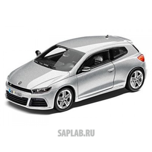 Купить запчасть VOLKSWAGEN - 1K8099300CA7W Модель автомобиля Volkswagen Scirocco R, Scale 1:43, Reflex Silver Metallic