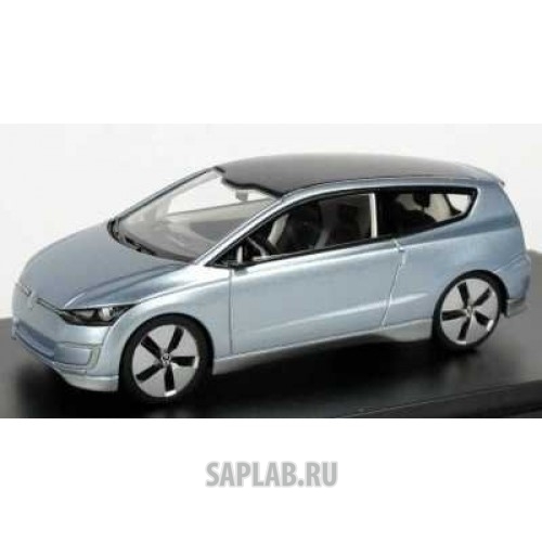 Купить запчасть VOLKSWAGEN - 1S1099300E832 Модель автомобиля Volkswagen UP! Lite Concept 2015, Scale 1:43, Light Blue Metallic, артикул 1S1099300E832